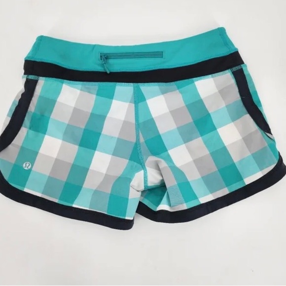 Luluemon Short - Picture 2 of 7